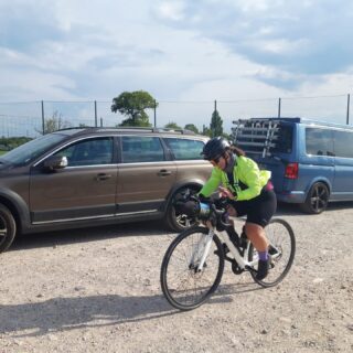 Tour de la Manche 🌊 à vélo 🚴‍♀️ : 600km, premier BRM validé en 36h17 🤩✅

Une belle aventure de plus 🥰

#brm #cycling #ultracyclisme #tourdelamancheavelo #ilovecycling #endurance #cyclismeféminin #brm600 #veloderoute #cyclismeaufeminin #passionvelo #bikepacking #brevetrandonneursmondiaux #webelieveinwomencycling